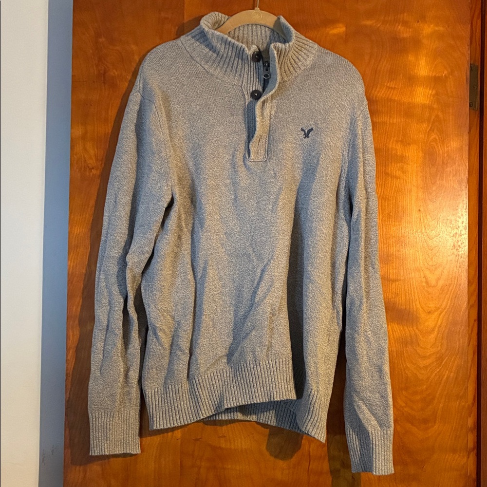 American Eagle Outfitters Light Gray Zip-Up Sweater